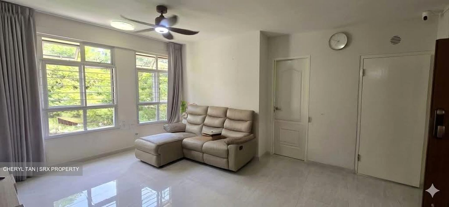 Blk 119B Eastwave @ Canberra (Sembawang), HDB 5 Rooms #571383321